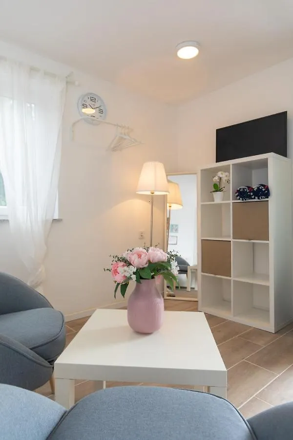 Ferienwohnung Oleander Malinska 0*,  Kroatien