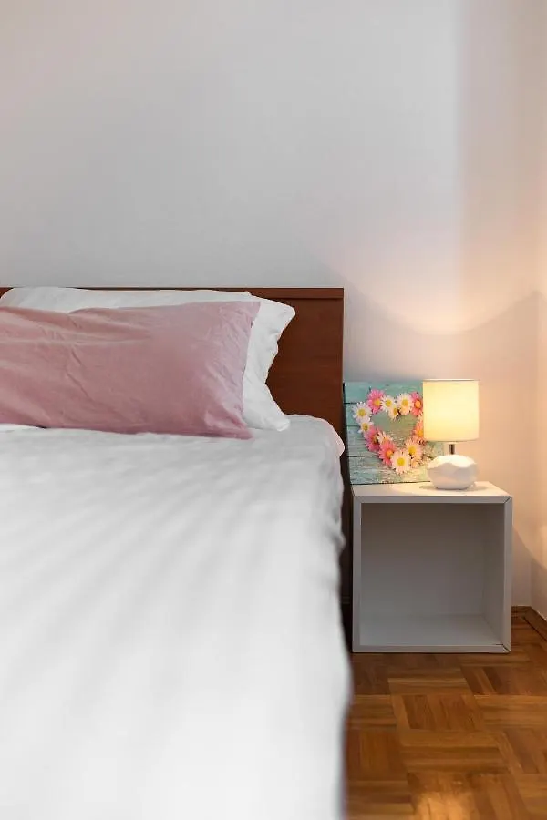 Ferienwohnung Oleander Malinska Apartment