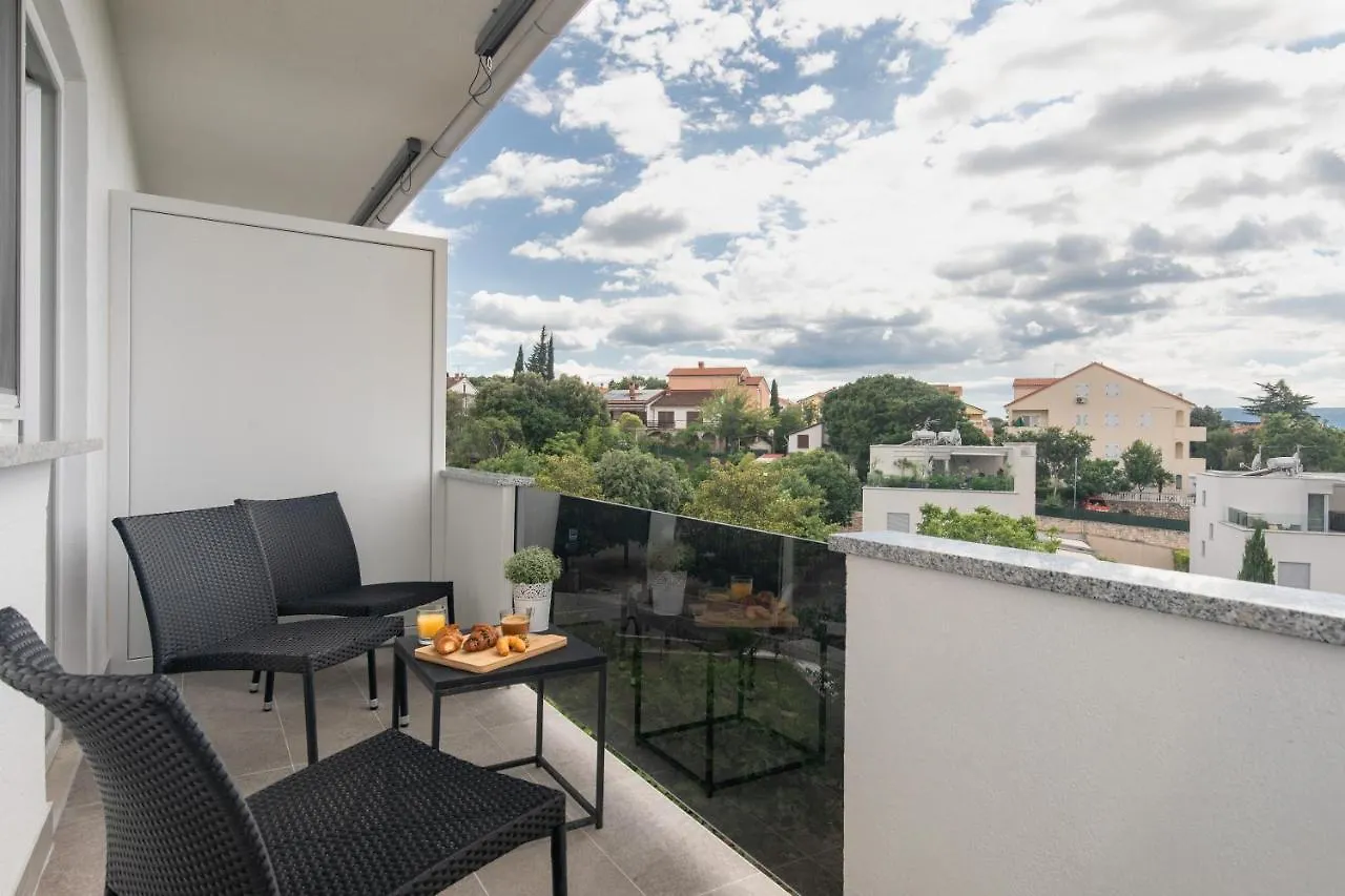 Ferienwohnung Oleander Malinska Apartment